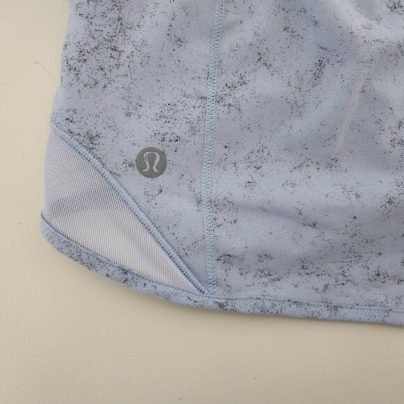 NWT LULULEMON VDPM/PSLB Pastel Blue Low Rise Lined 2.5" Hotty Hot Shorts 6, 8 - Picture 7 of 8